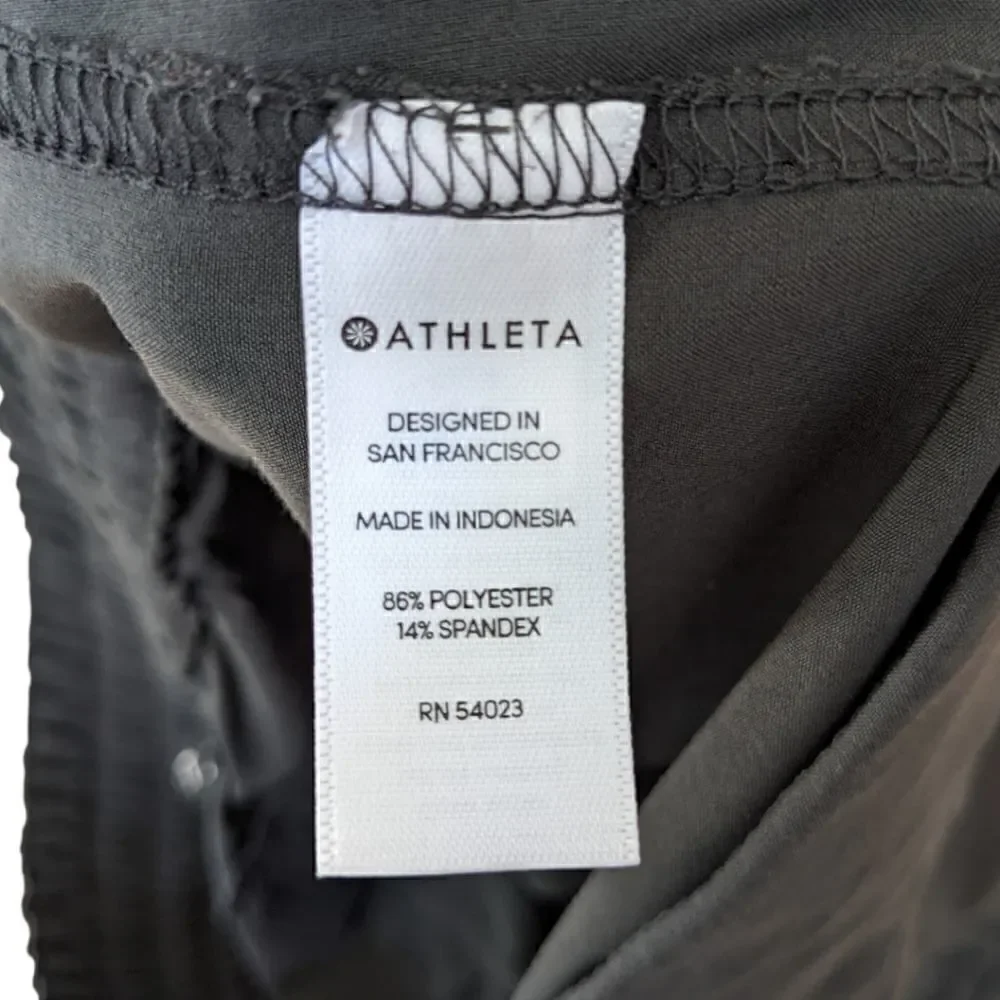 Athleta Women's Grey Cargo Joggers Size 2P - Picture 3 of 4